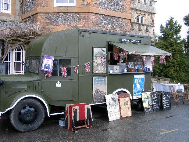 NAFFI Van