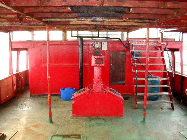 Covered rear deck looking aft